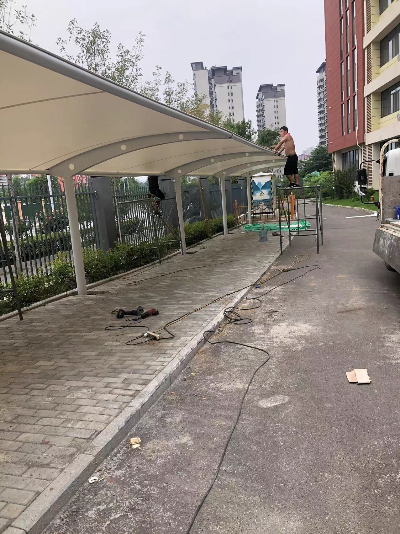 膜結(jié)構(gòu)停車棚應(yīng)該注意哪些要點？